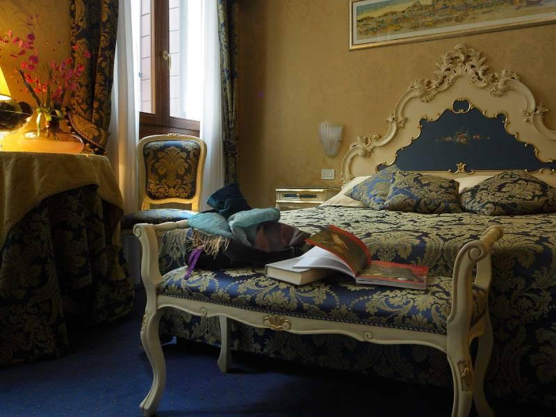 Hotel Becher Βενετία Δωμάτιο φωτογραφία