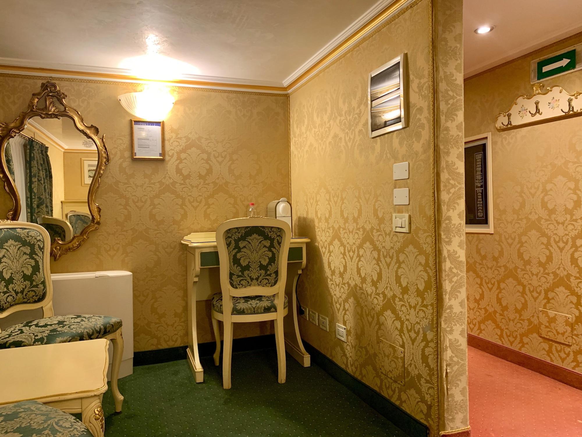 Hotel Becher Βενετία Εξωτερικό φωτογραφία