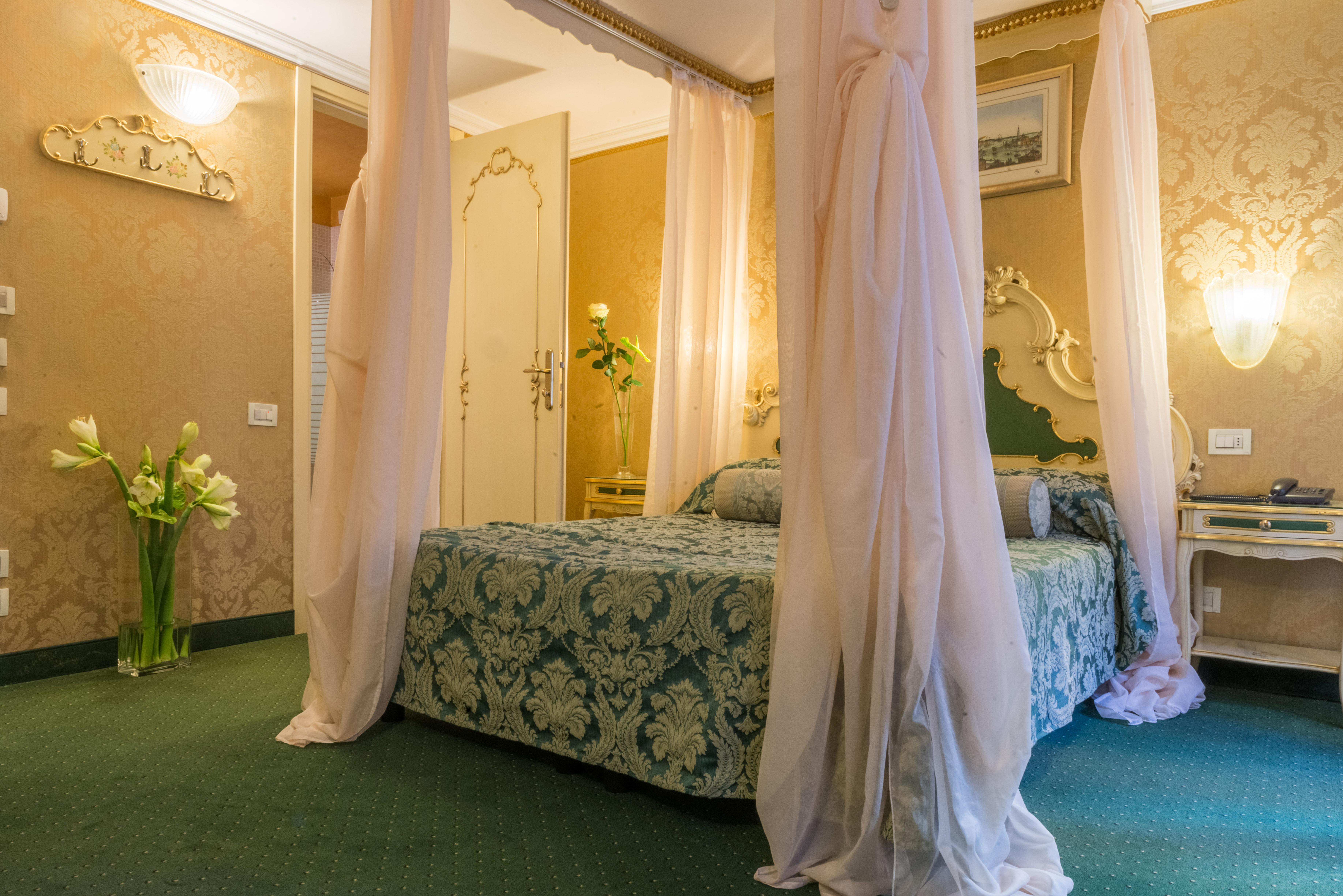 Hotel Becher Βενετία Εξωτερικό φωτογραφία