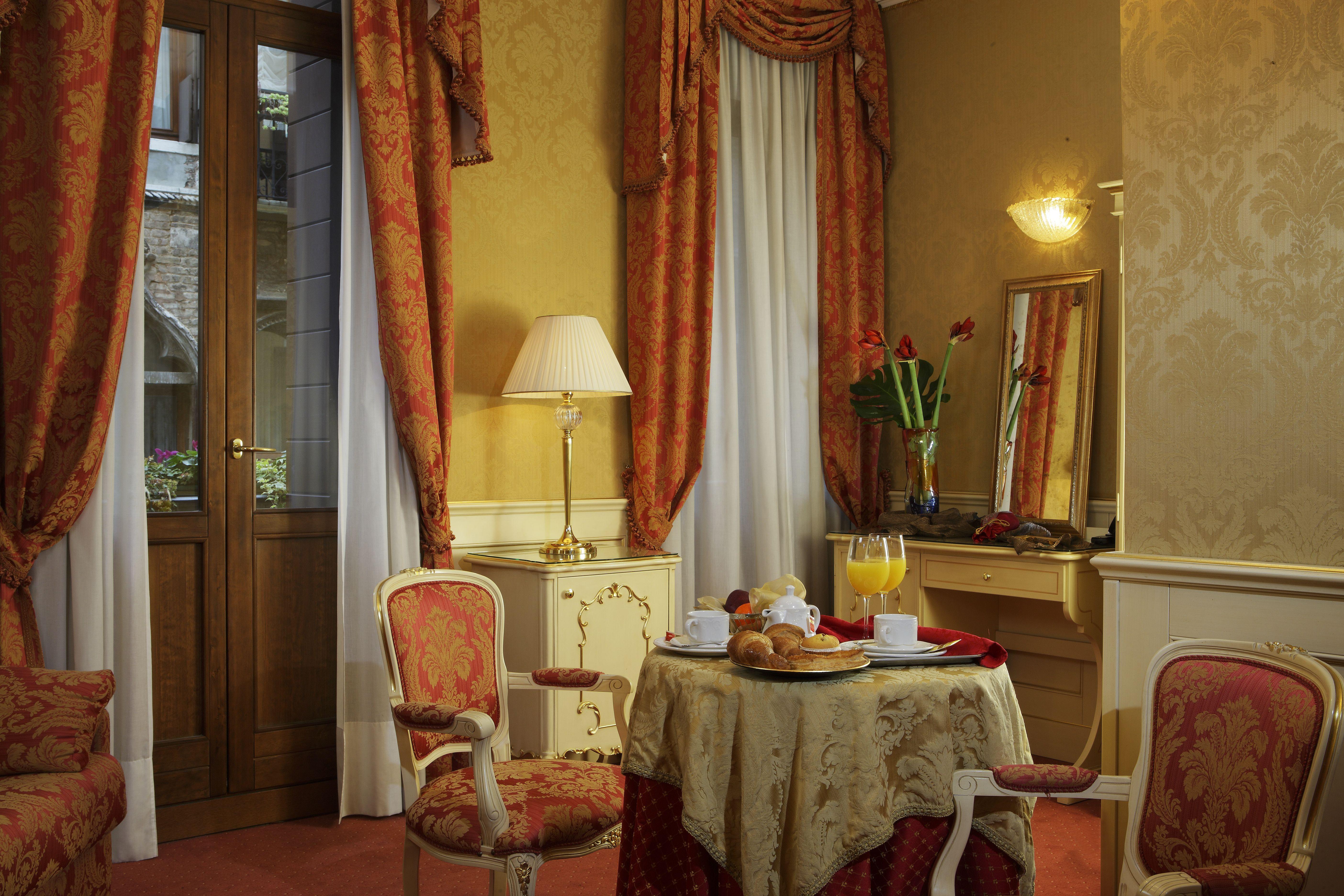 Hotel Becher Βενετία Δωμάτιο φωτογραφία